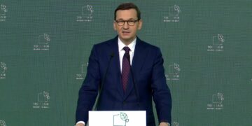 „Zmiany klimatyczne muszą być sprawiedliwe społecznie.” Premier Mateusz Morawiecki otwiera trzeci dzień Szczytu Klimatycznego.