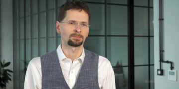 Polska może stać się liderem w produkcji i wykorzystaniu wodoru w regionie. Rządowa strategia wymaga jednak więcej konkretów