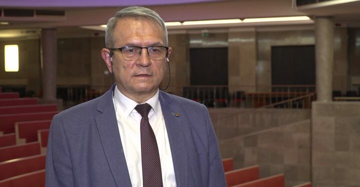Ceny uprawnień do emisji CO2 biją kolejne rekordy. Boleśnie odczuwają to polski przemysł i energetyka