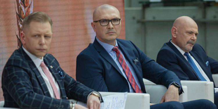 Nowa filozofia eksploatacji zasobów planety: gospodarka obiegu zamkniętego – MIĘDZYNARODOWY SZCZYT KLIMATYCZNY TOGETAIR 2022 (dzień 3, debata 24)